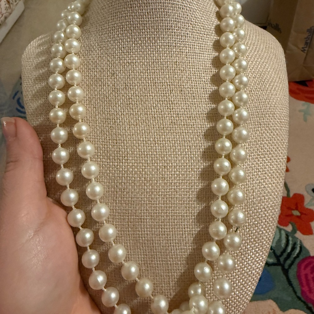 Classic‎ Double-Strand Pearl Necklace